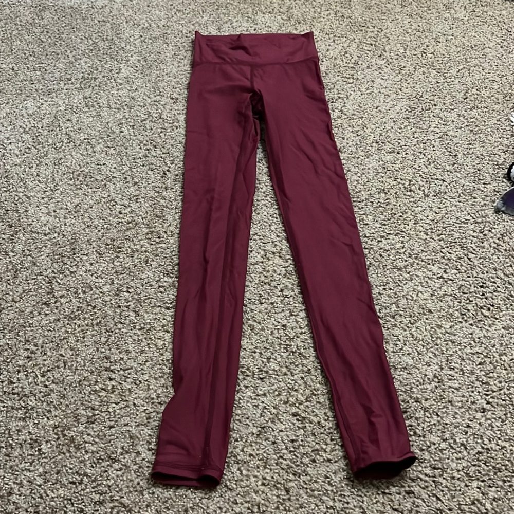 Yoga leggings slightly used maybe ten times